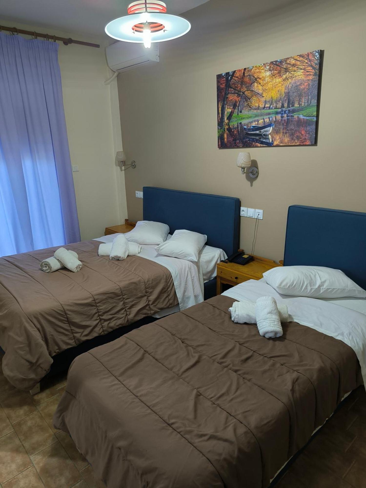 Hotel Almira Agia Triada  Extérieur photo